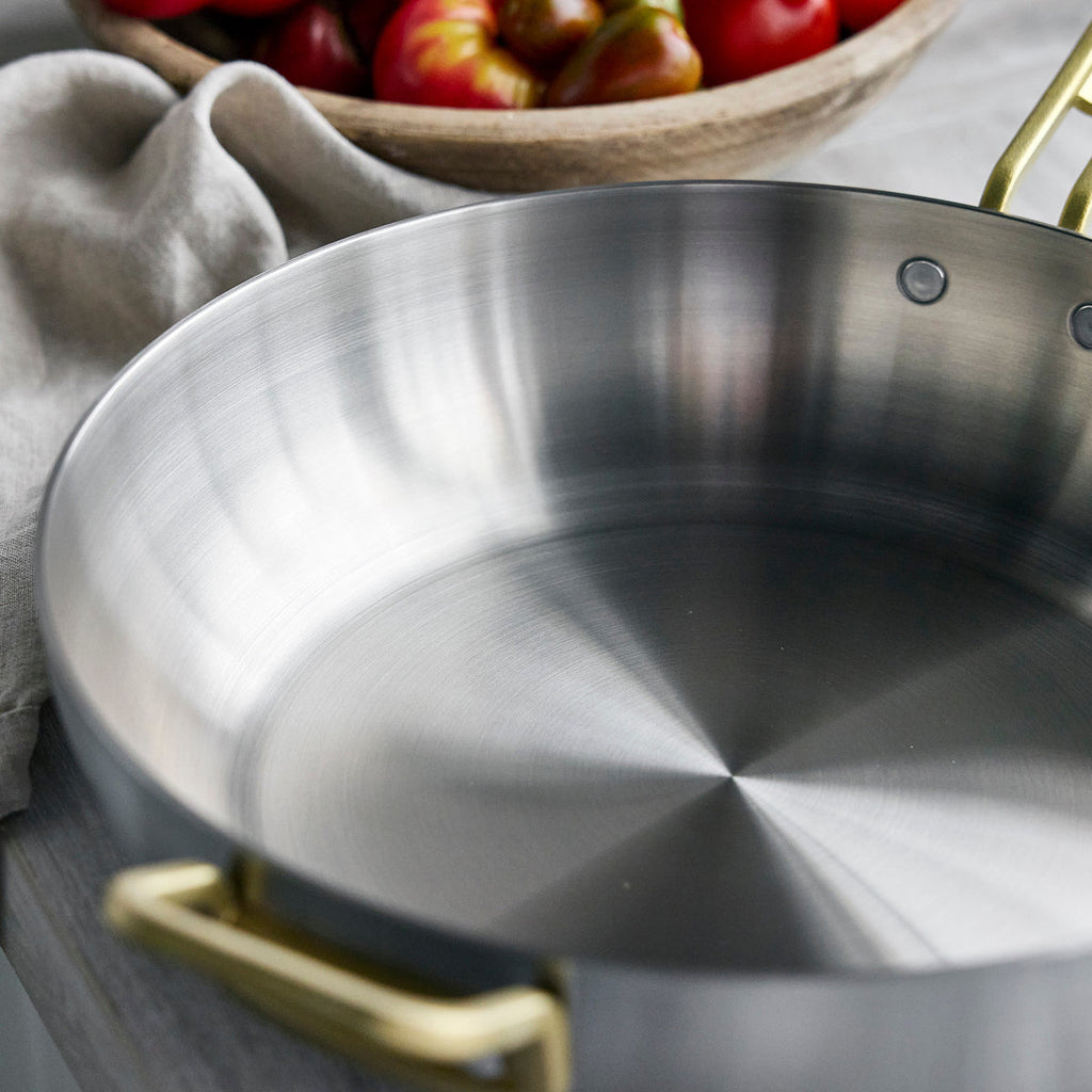 Stanley Tucci™ Uncoated Stainless Steel 6.5-Quart Stanley Pan with Lid - Image 9