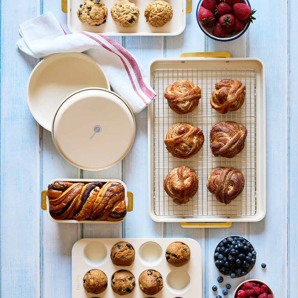 Reserve Bakeware 13" x 9" Quarter Sheet Pan | Cream - Image 9