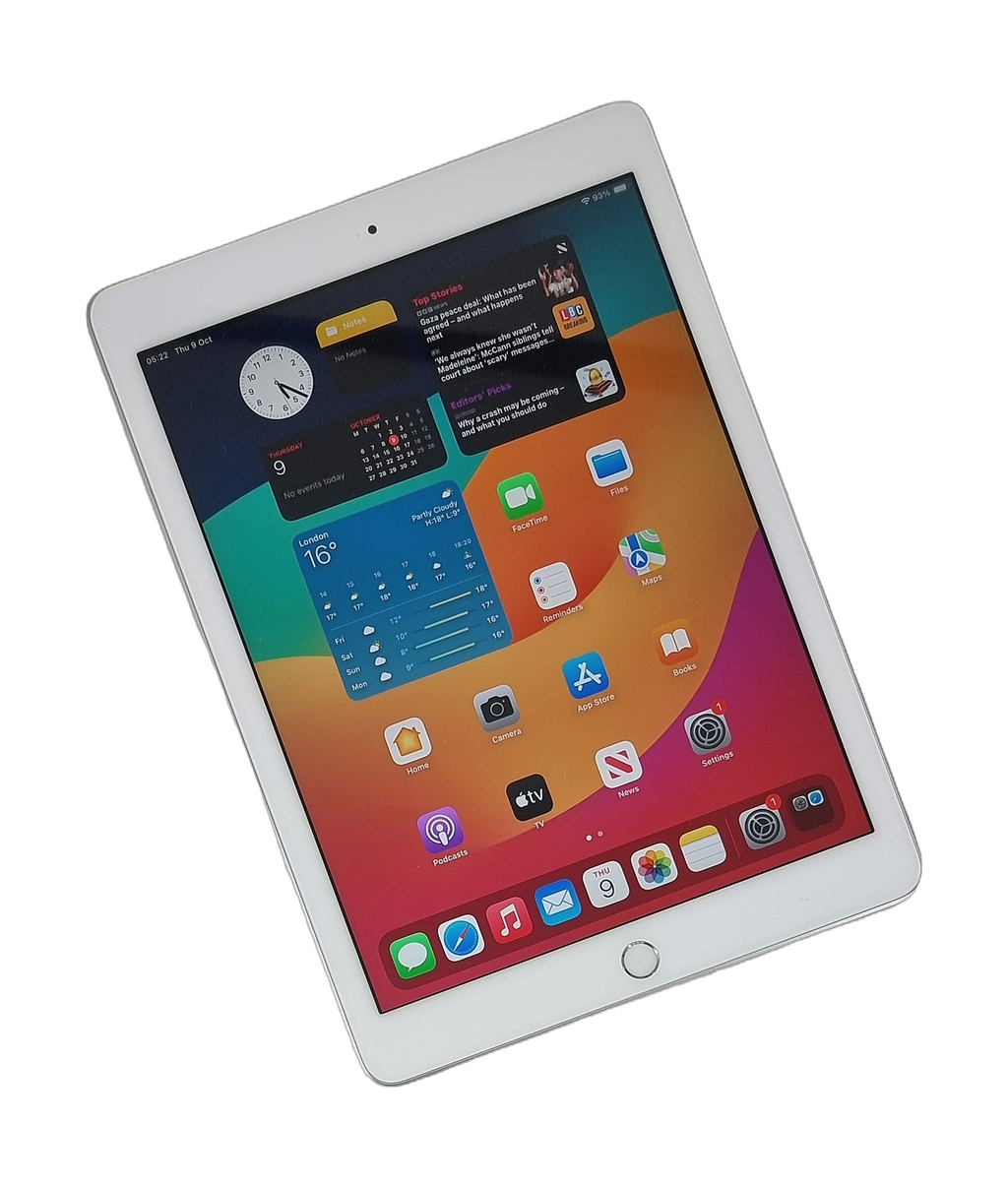 Apple iPad 6th Generation Tablet, 128GB, Wi-Fi, Silver, A1893