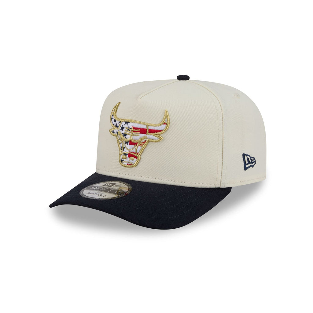 Chicago Bulls Chrome White Stars and Stripes 9FIFTY A-Frame Snapback Hat - Image 3