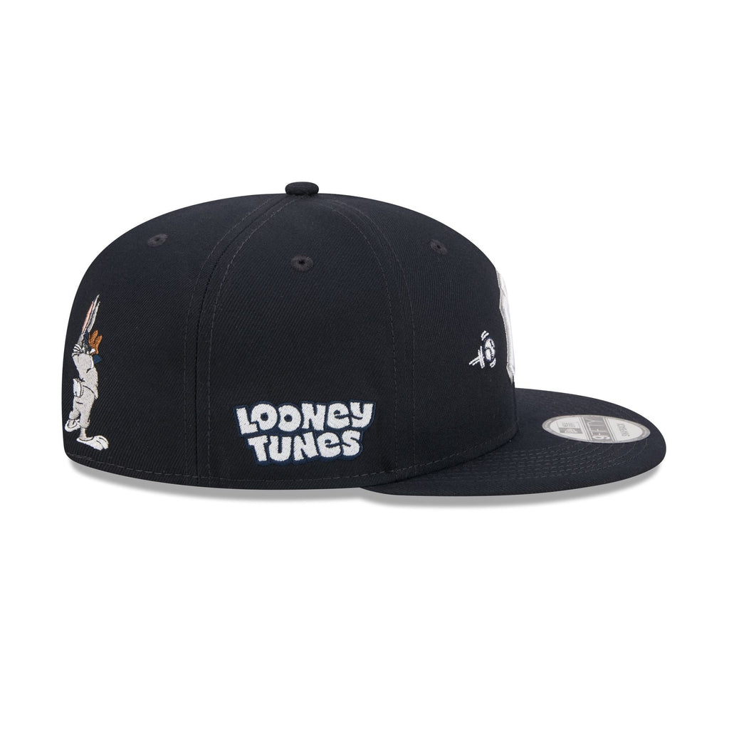 New York Yankees Bugs Bunny Swing 9FIFTY Snapback Hat - Image 4