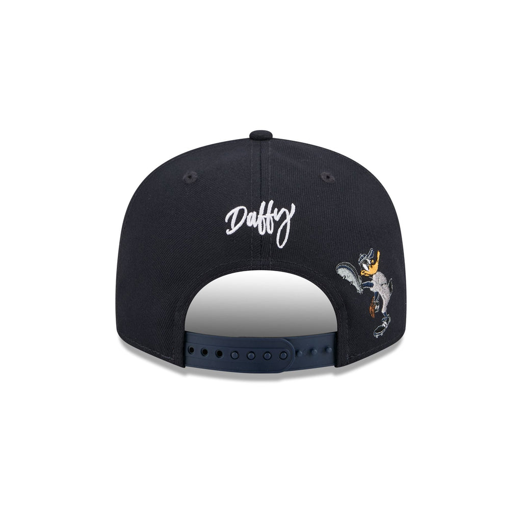 New York Yankees Daffy Duck Catch 9FIFTY Snapback Hat - Image 6