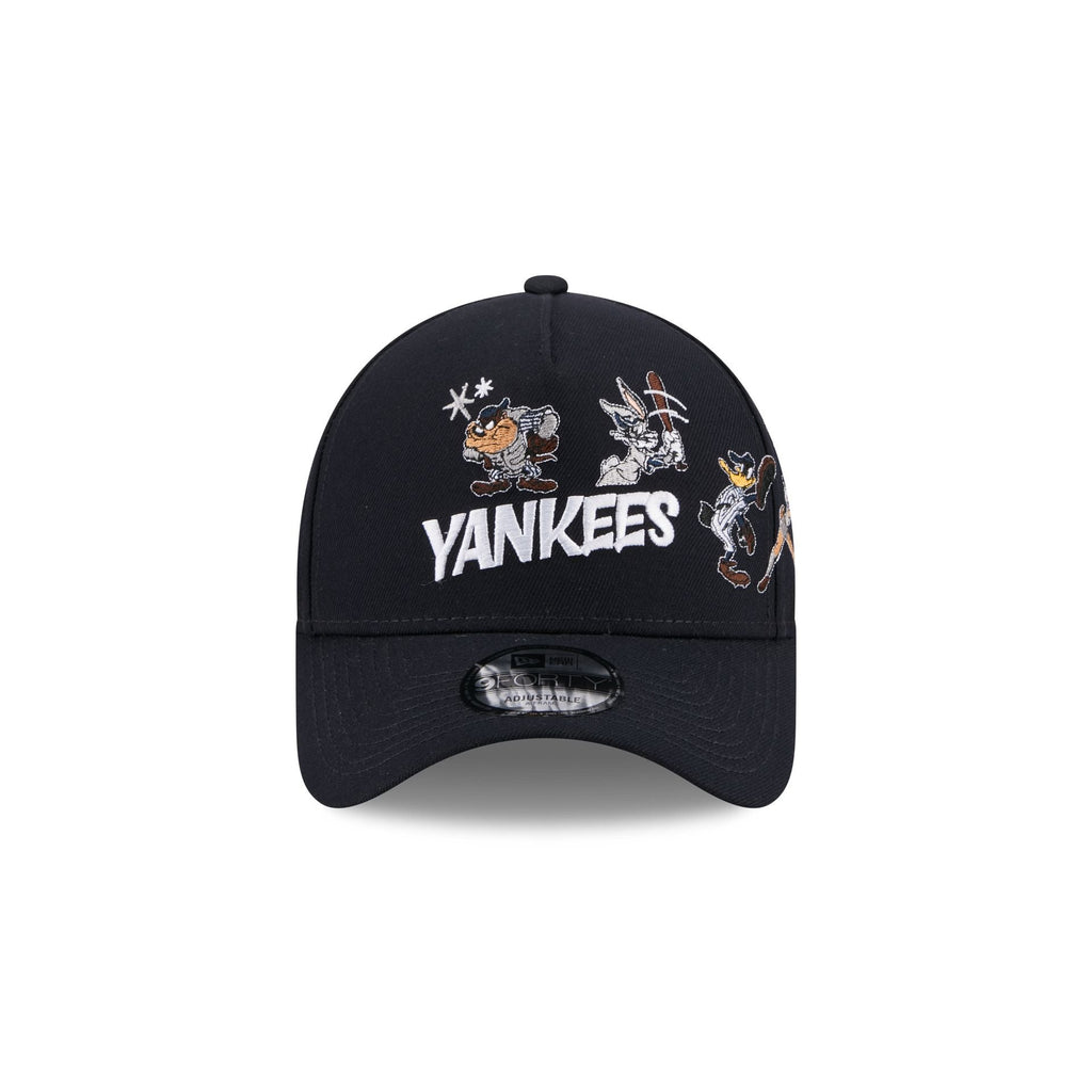 New York Yankees Looney Tunes 9FORTY A-Frame Snapback Hat - Image 2