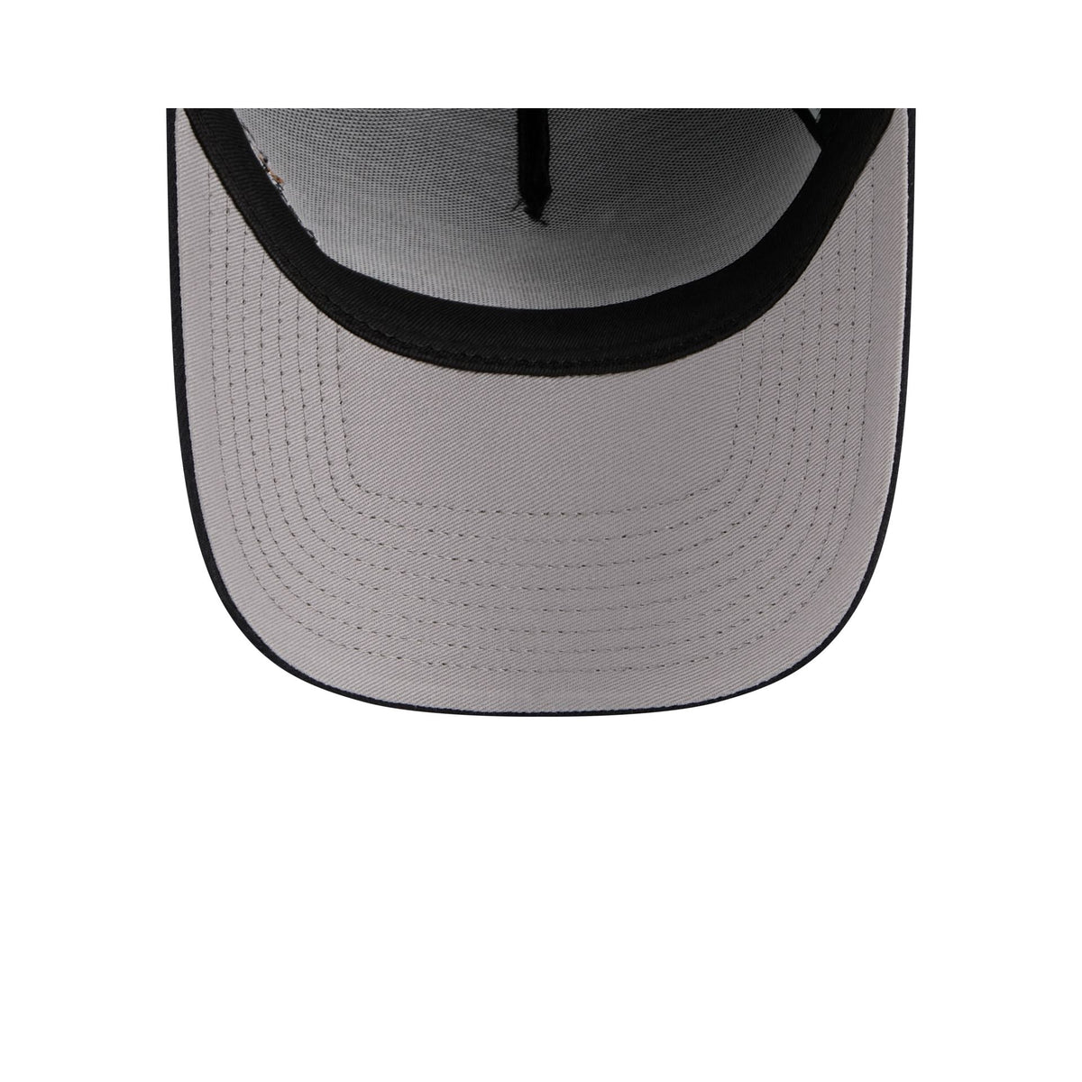 New York Yankees Looney Tunes 9FORTY A-Frame Snapback Hat - Image 7