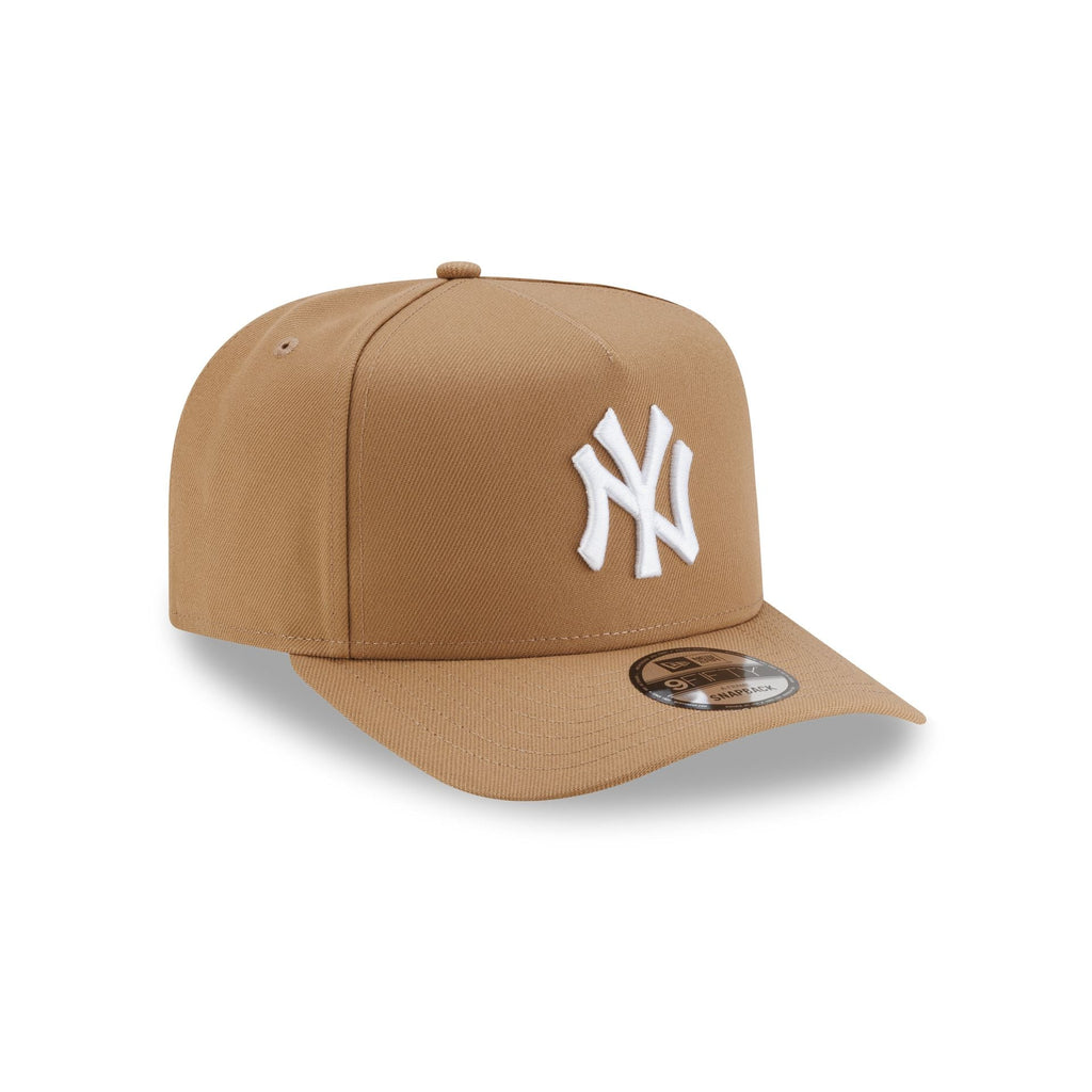 New York Yankees Basic Khaki 9FIFTY A-Frame Snapback Hat - Image 3