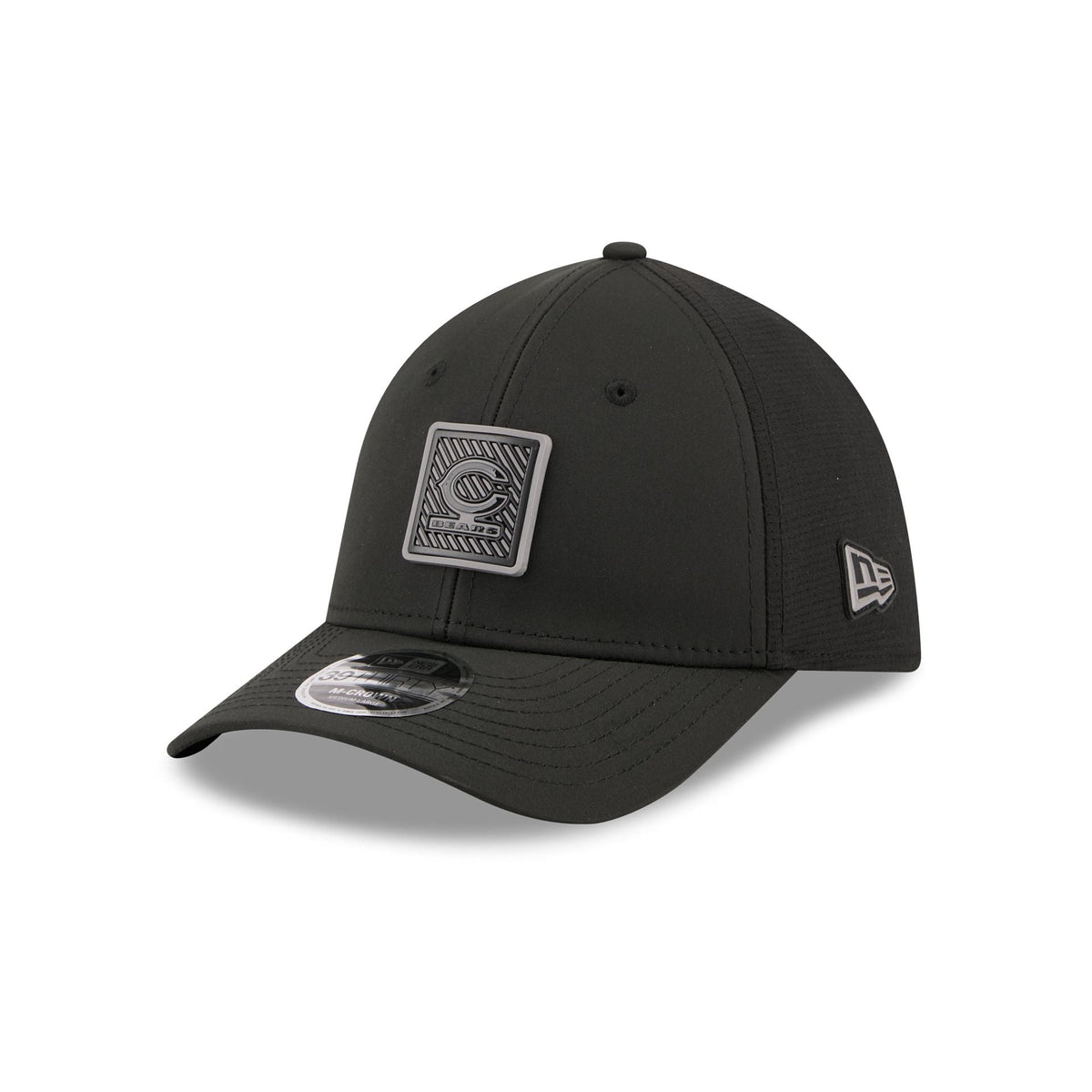 Chicago Bears 2026 Training Black 39THIRTY M-Crown Stretch-Fit Hat - Image 3