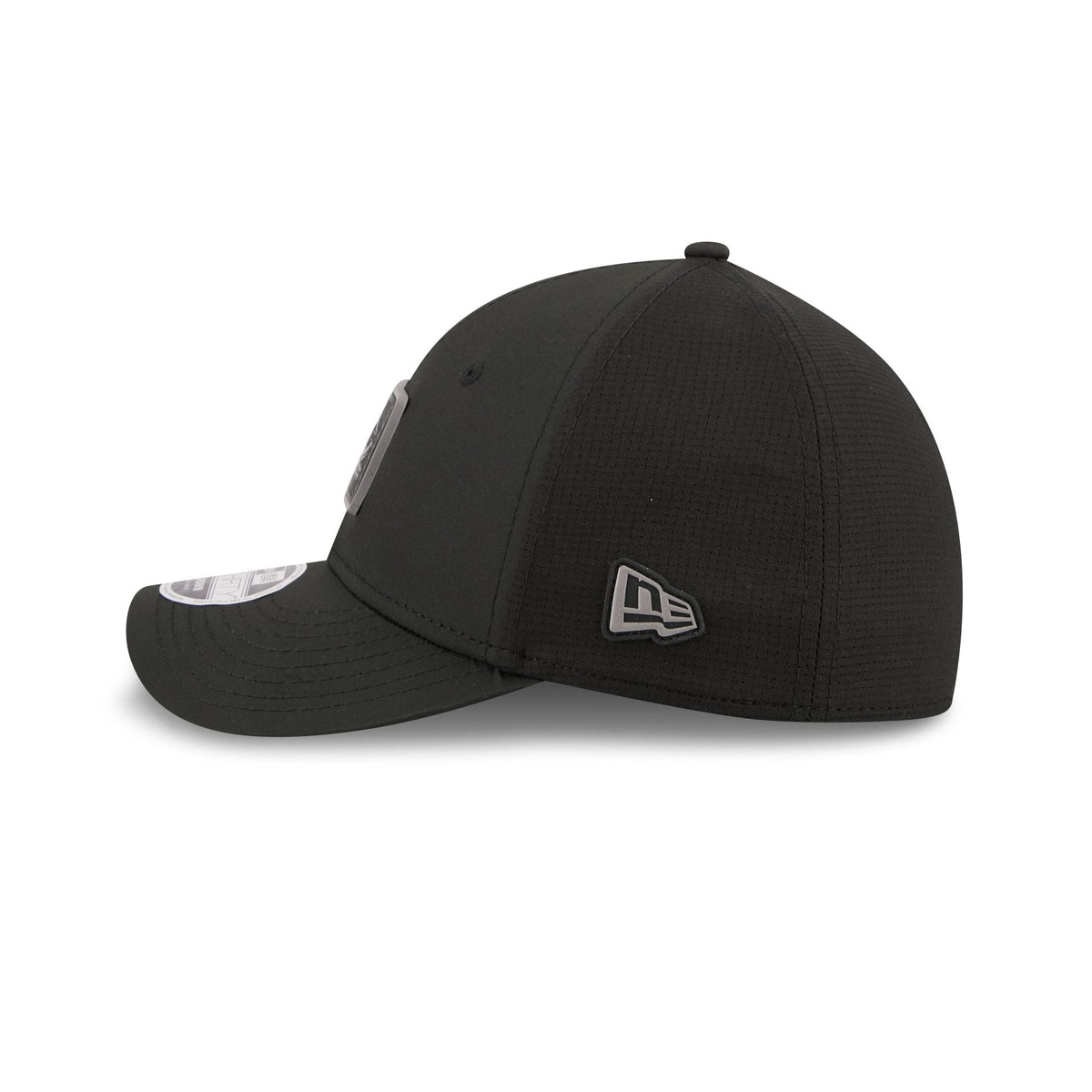 Chicago Bears 2026 Training Black 39THIRTY M-Crown Stretch-Fit Hat - Image 5