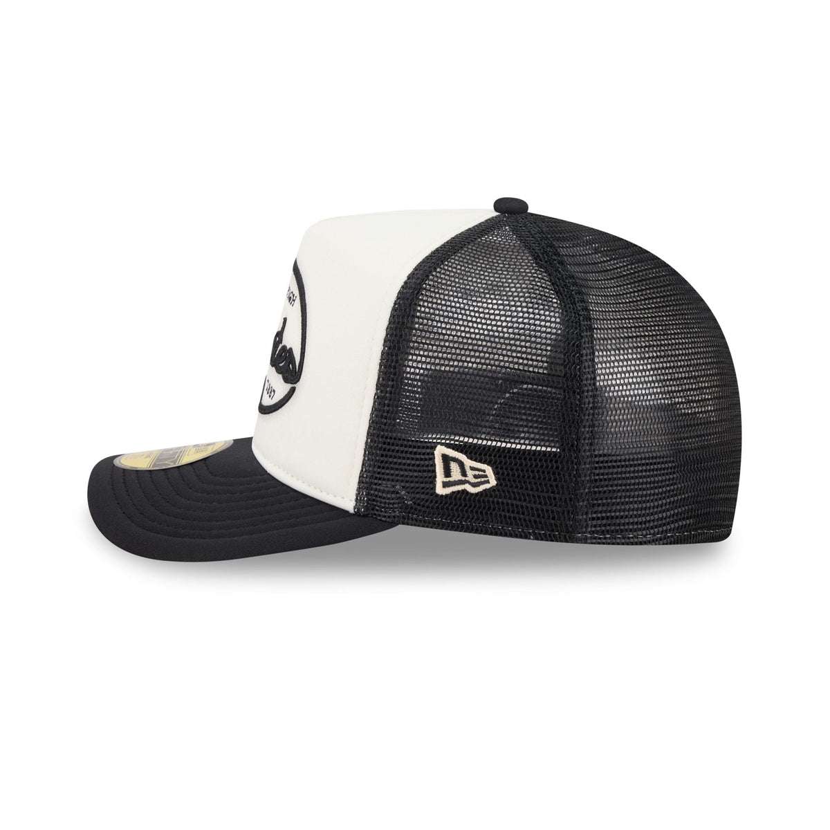 Pittsburgh Pirates Chrome 59FIFTY Fitted Trucker Hat - Image 4