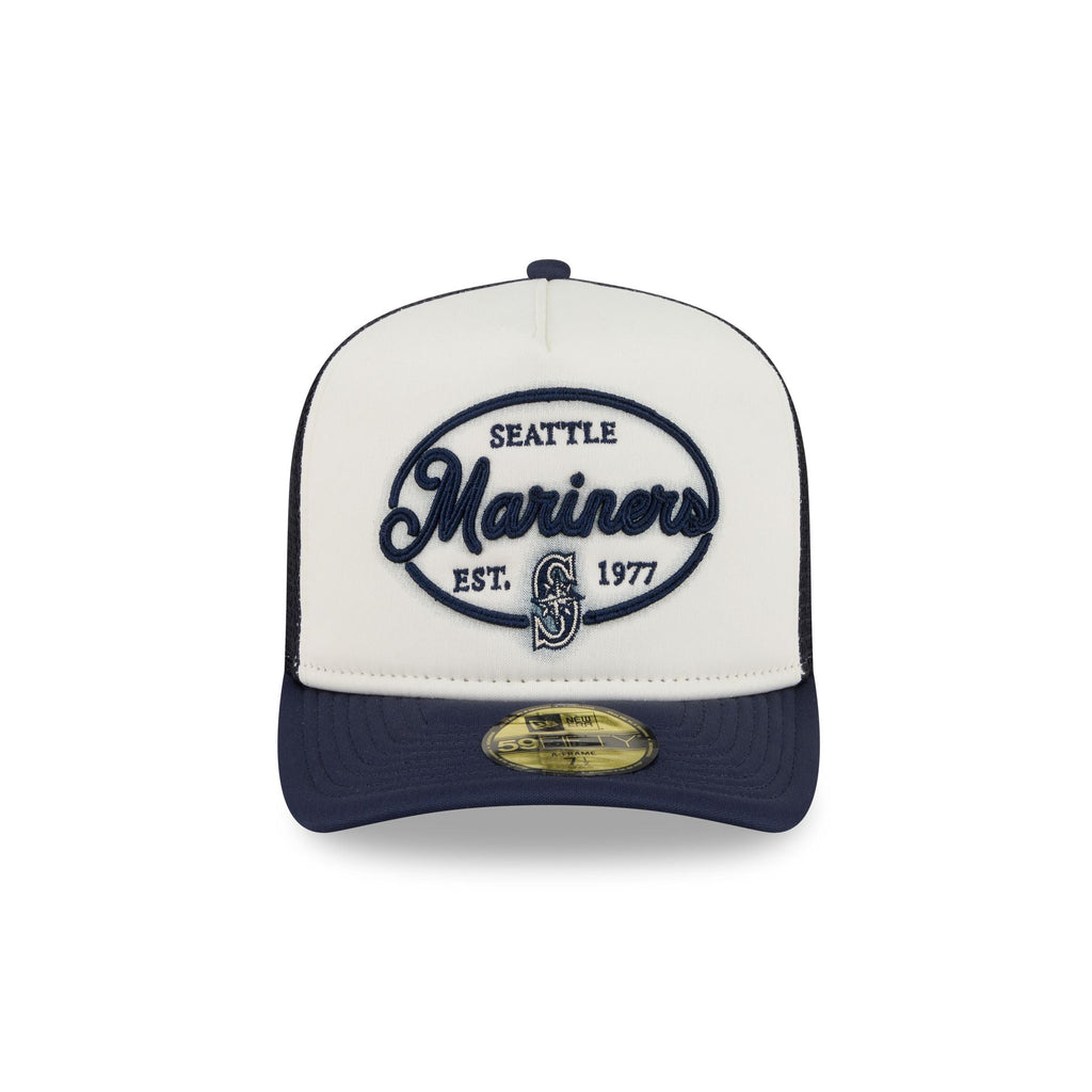 Seattle Mariners Chrome 59FIFTY Fitted Trucker Hat - Image 2