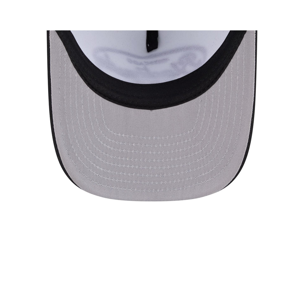 Chicago Blackhawks Chrome 59FIFTY Fitted Trucker Hat - Image 7