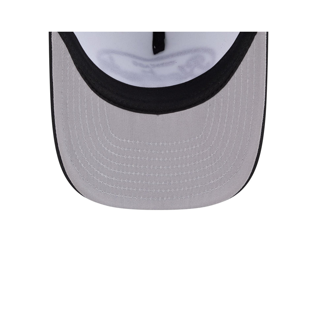 Chicago Blackhawks Chrome 59FIFTY Fitted Trucker Hat - Image 7