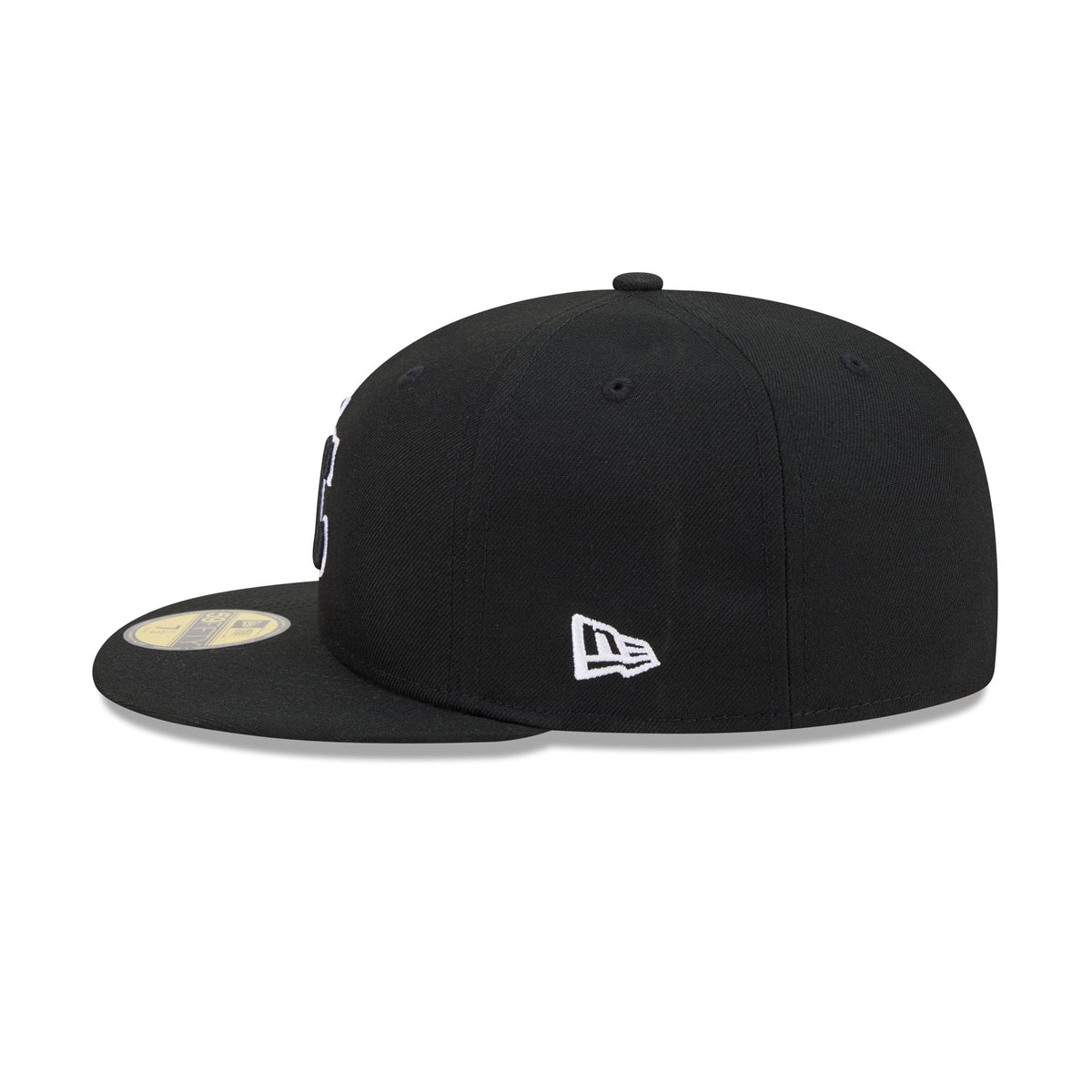Kansas City Royals Black and White Basic 59FIFTY Fitted Hat - Image 4