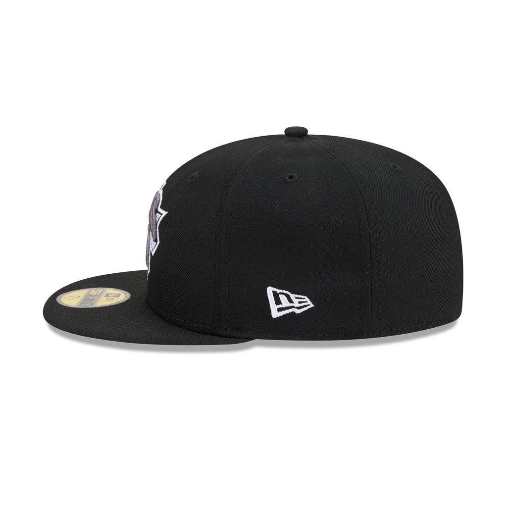 New York Knicks Black and White Basic 59FIFTY Fitted Hat - Image 4