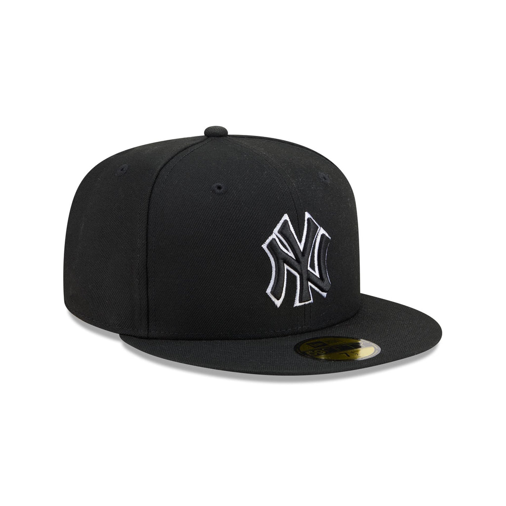 New York Yankees Black and White Basic 59FIFTY Fitted Hat - Image 3