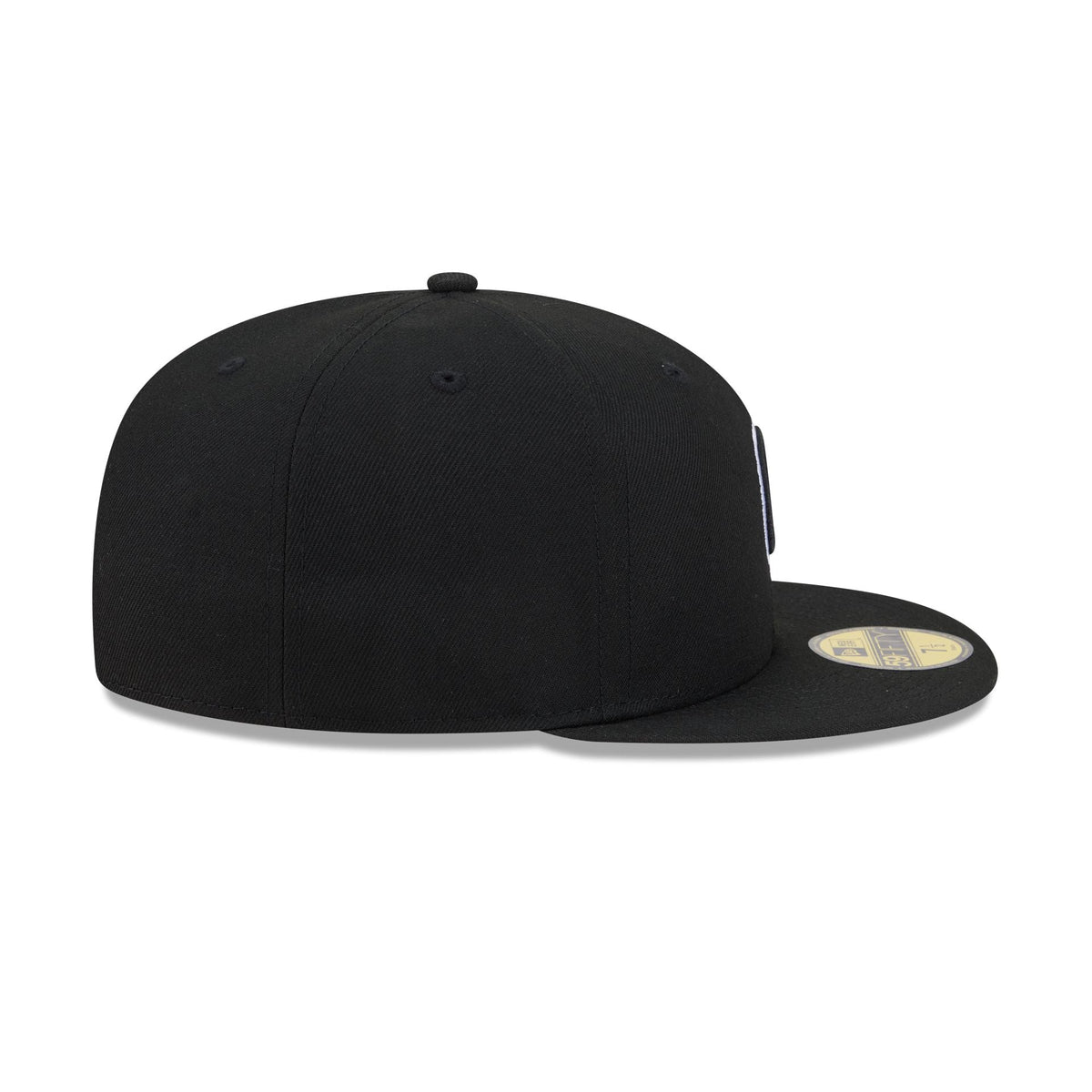 Chicago Cubs Black and White Basic 59FIFTY Fitted Hat - Image 5