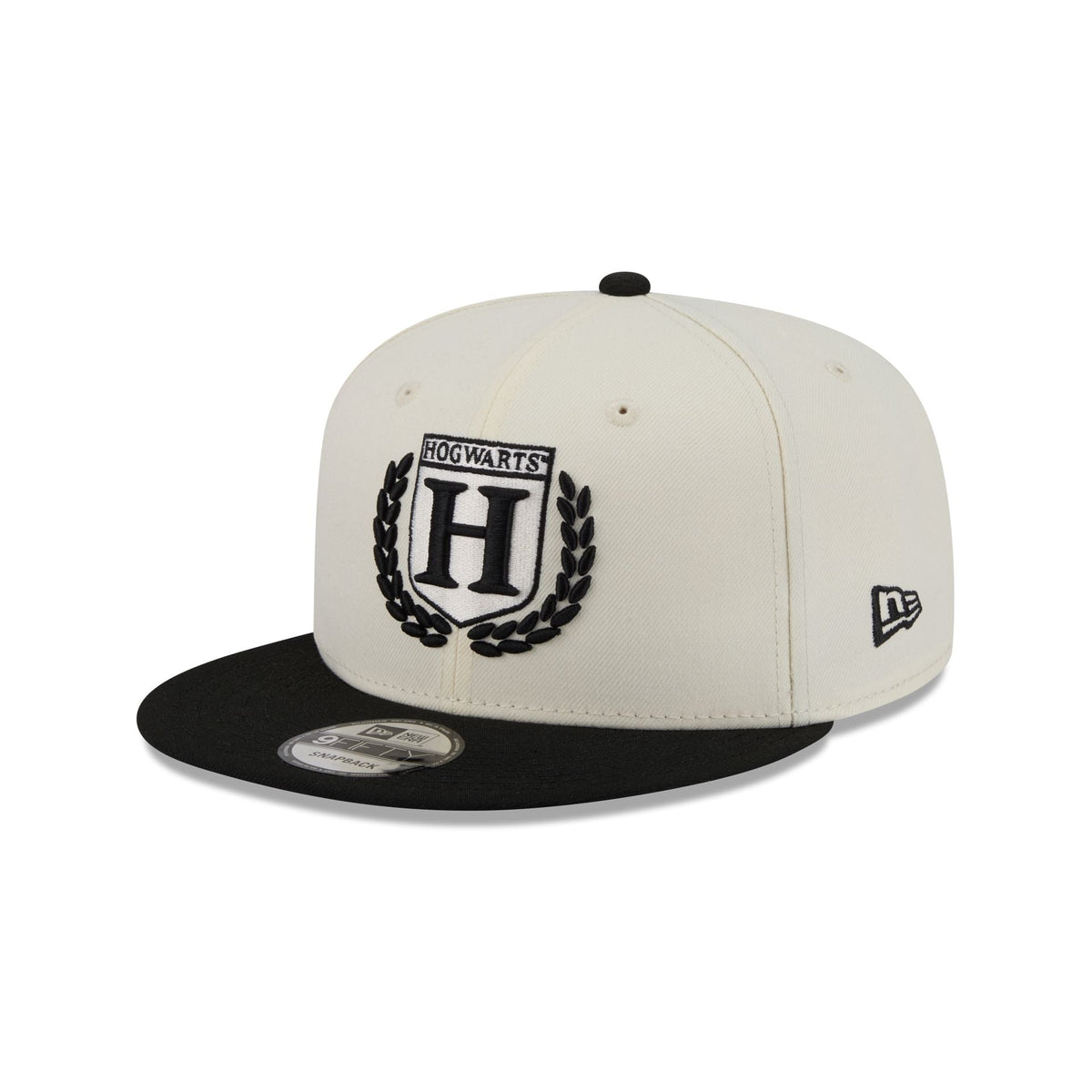 Harry Potter Hogwarts Chrome White 9FIFTY Snapback Hat - Image 3