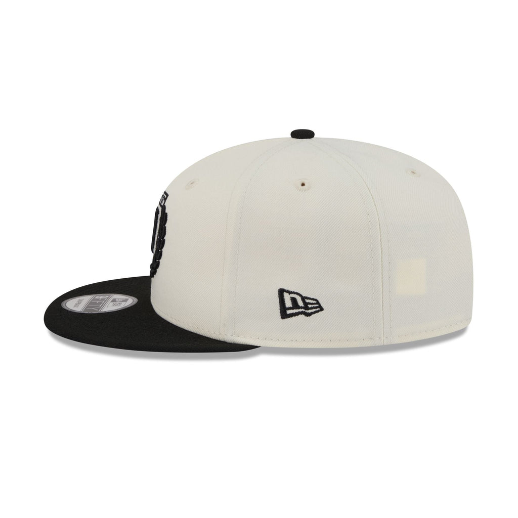 Harry Potter Hogwarts Chrome White 9FIFTY Snapback Hat - Image 5
