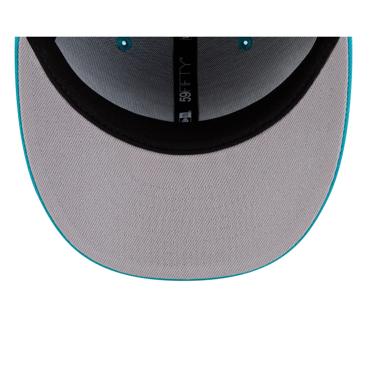 Vancouver Grizzlies Hardwood Classics 90s Script 59FIFTY Fitted Hat - Image 7