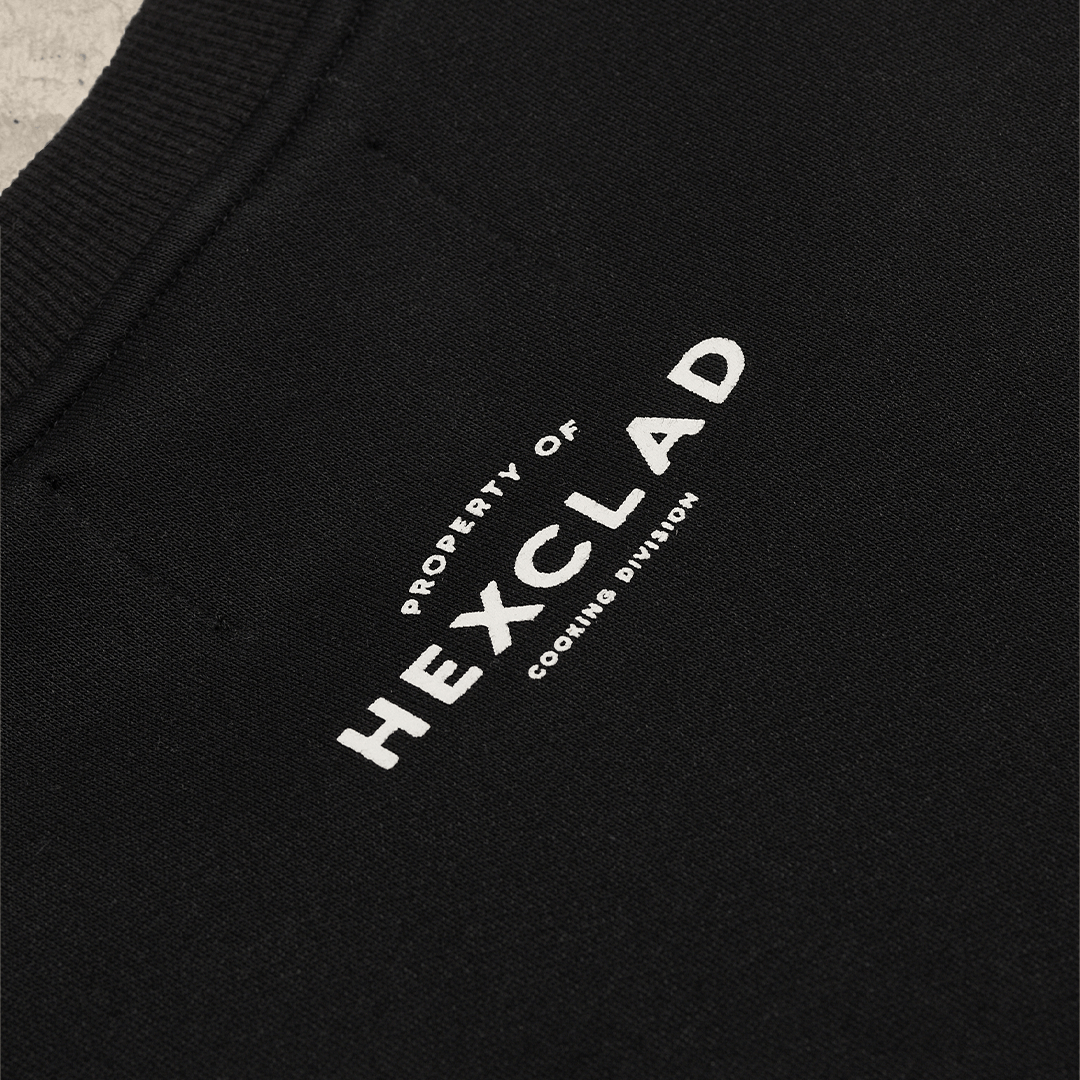 Classic Logo Badge Women's Cropped Tee - Image 5