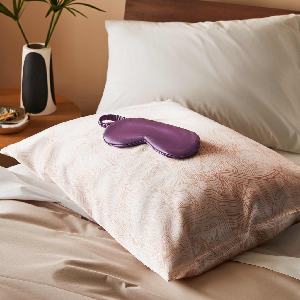 Free Mulberry Silk Eyemask - Image 48