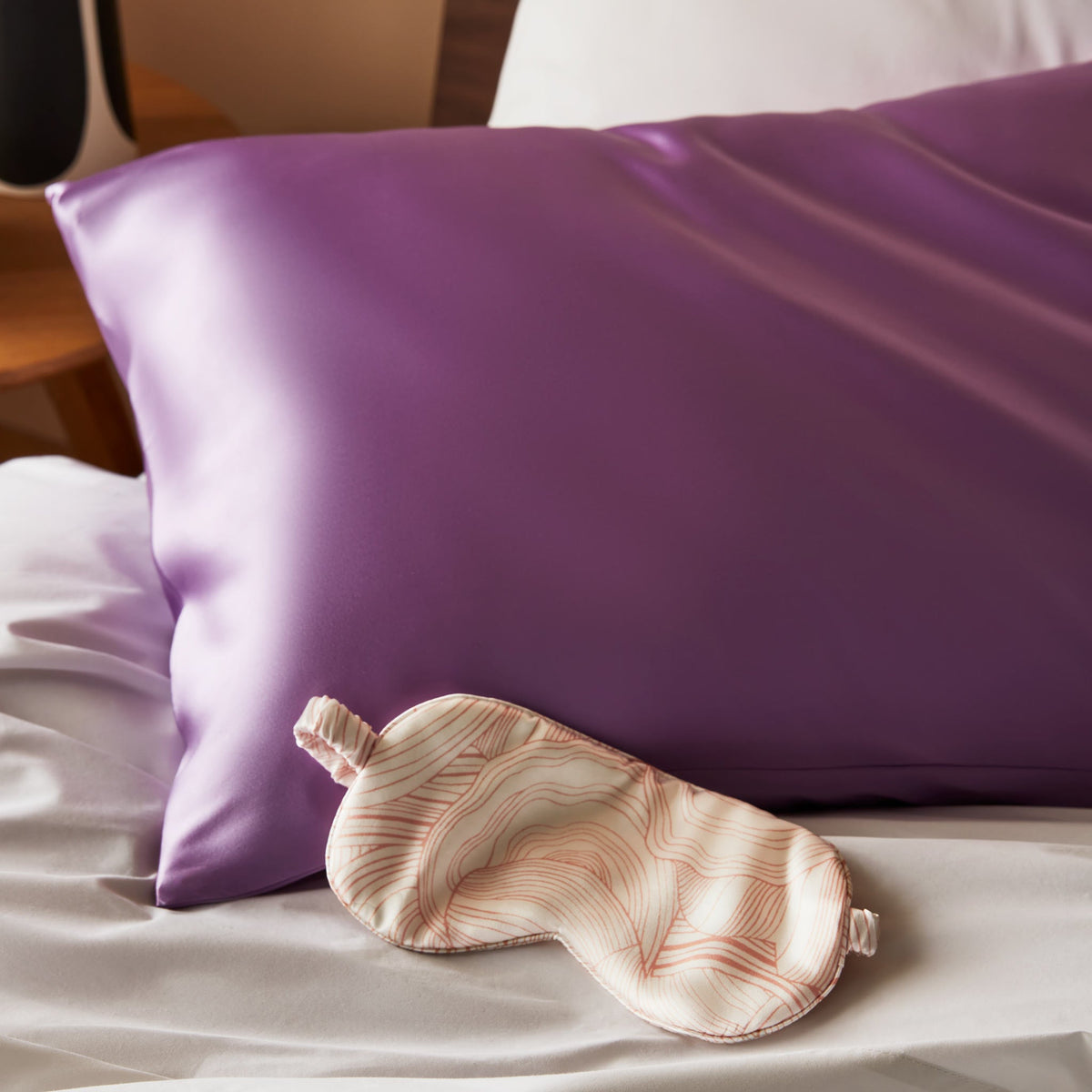 Free Mulberry Silk Eyemask - Image 53