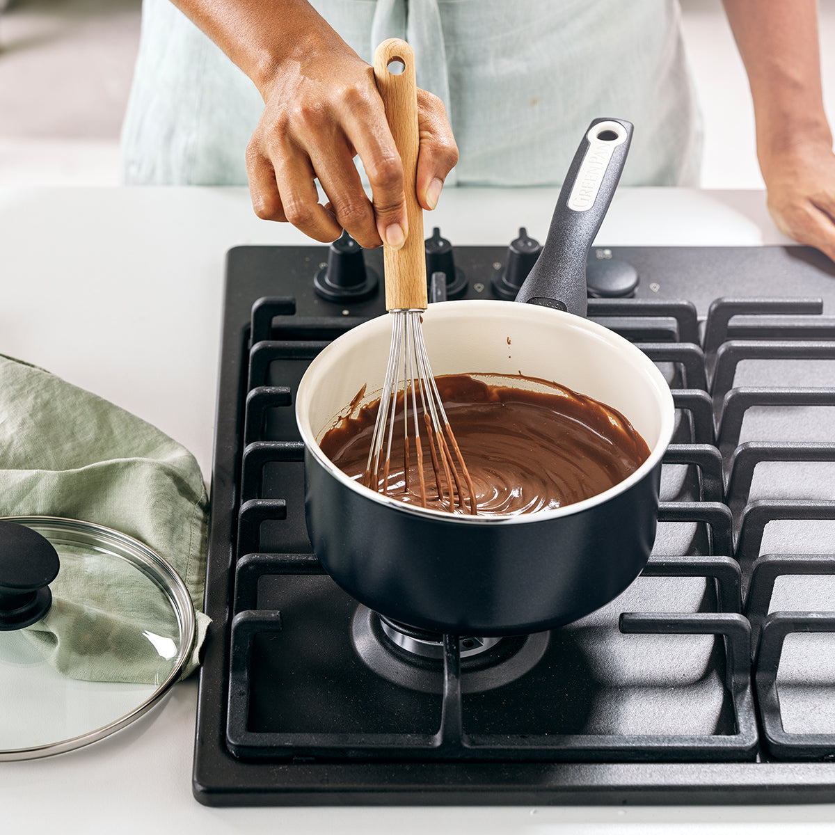 Rio Ceramic Nonstick 2-Quart Saucepan with Lid | Black - Image 3