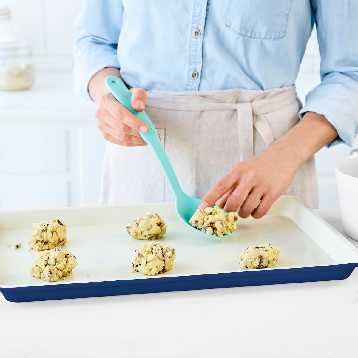 GreenLife Ceramic Nonstick 18" x 13" Cookie Sheet | Navy - Image 3