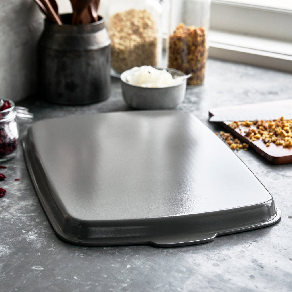 Premiere Ovenware Ceramic Nonstick 18" x 13" Half Sheet Pan Set | Gray - Image 4