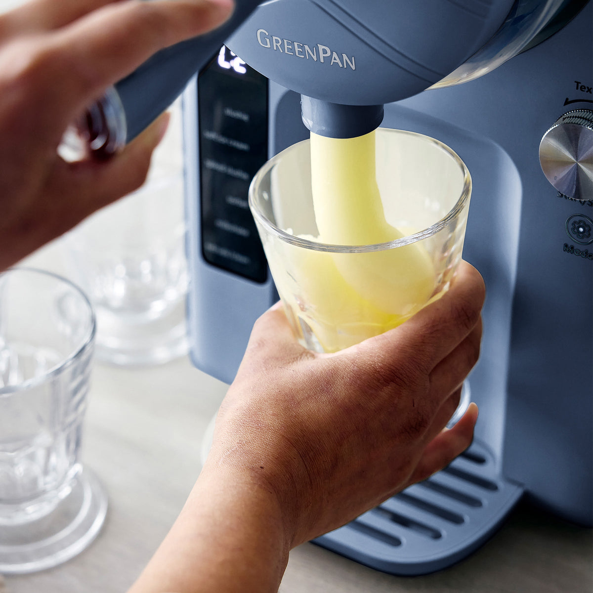 Frost Classic 15-in-1 Ice Cream & Frozen Drink Maker | Berry - Image 16