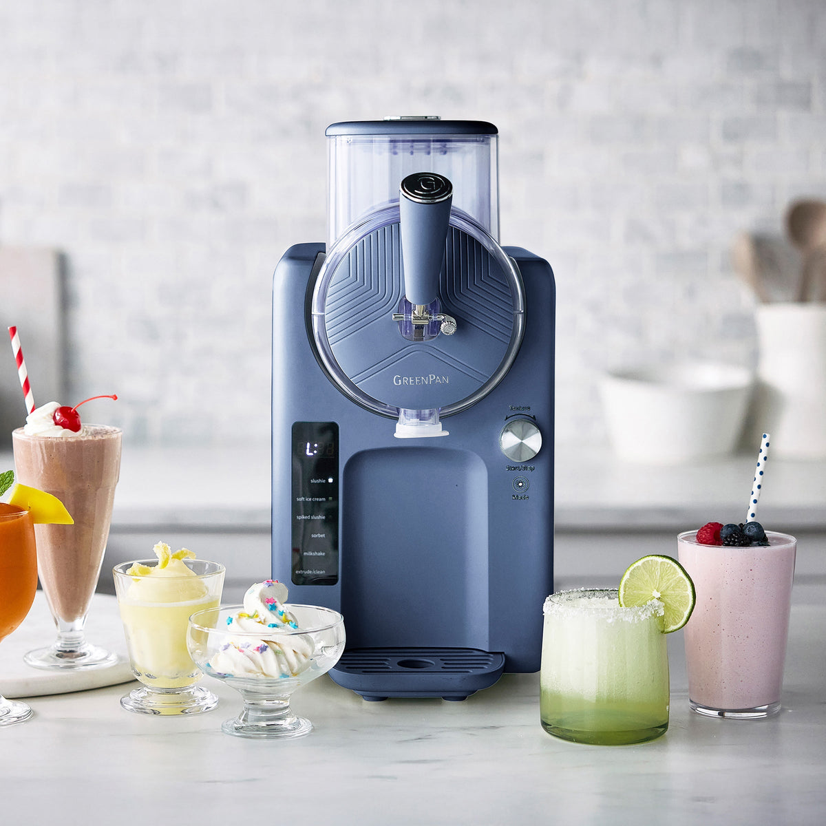 Frost Classic 15-in-1 Ice Cream & Frozen Drink Maker | Berry - Image 3