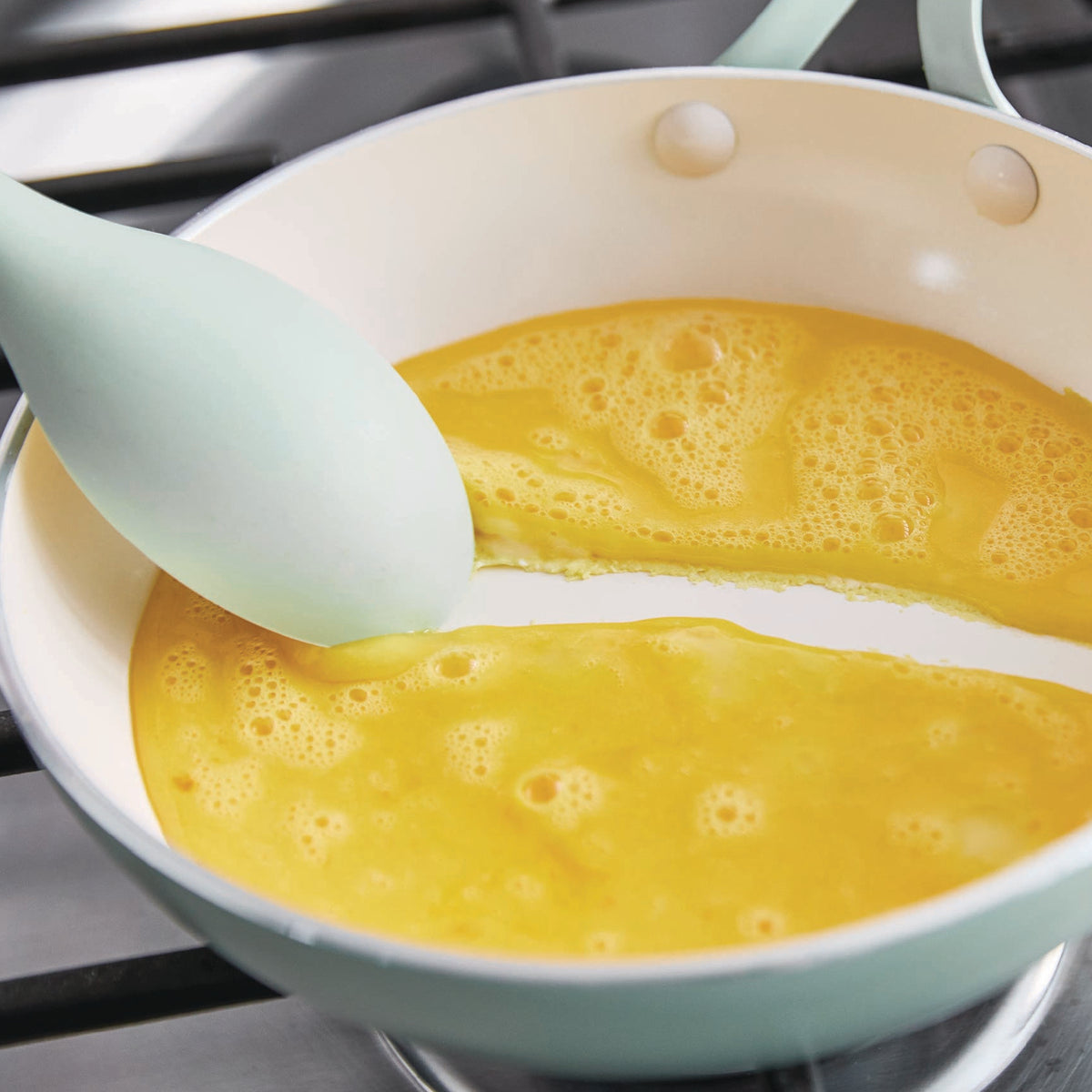 Nova Gallery Ceramic Nonstick 8" and 10" Frypan Set | Pistachio - Image 7