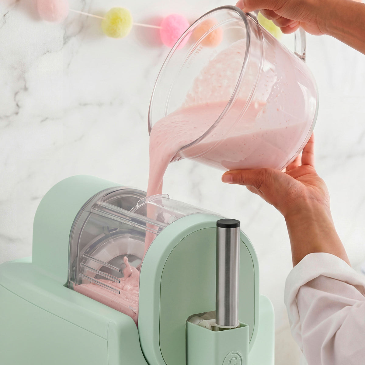 Frost Pro 16-in-1 Ice Cream, Gelato & Frozen Drink Maker | Pistachio - Image 7