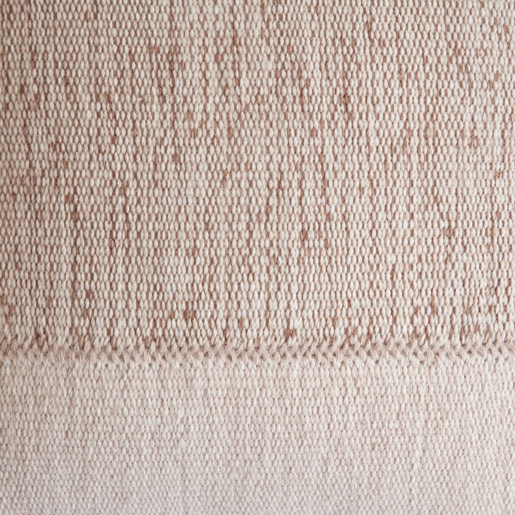 Claro Pillow - Image 8