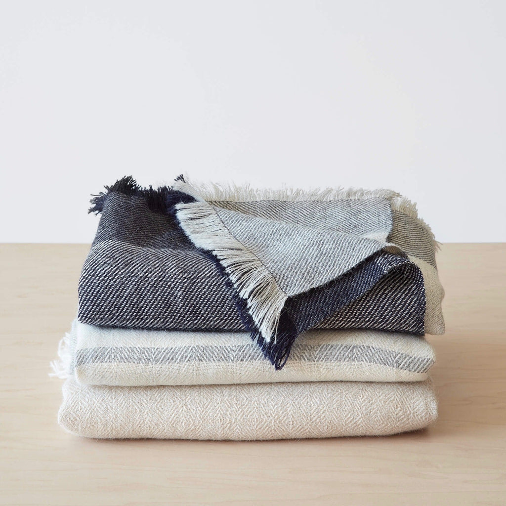 Cuadra Alpaca Throw - Image 10
