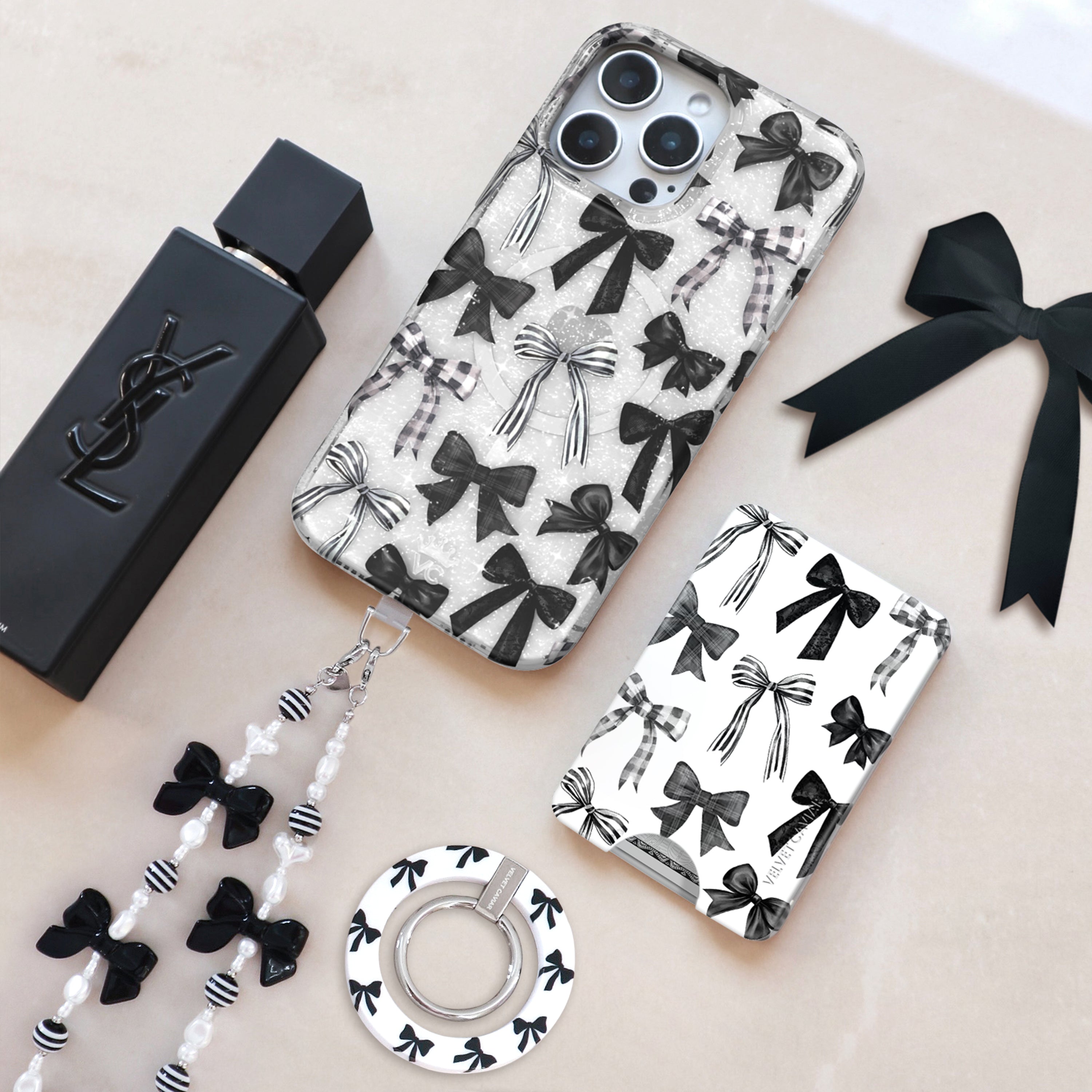Gothic Bows MagSafe Wallet