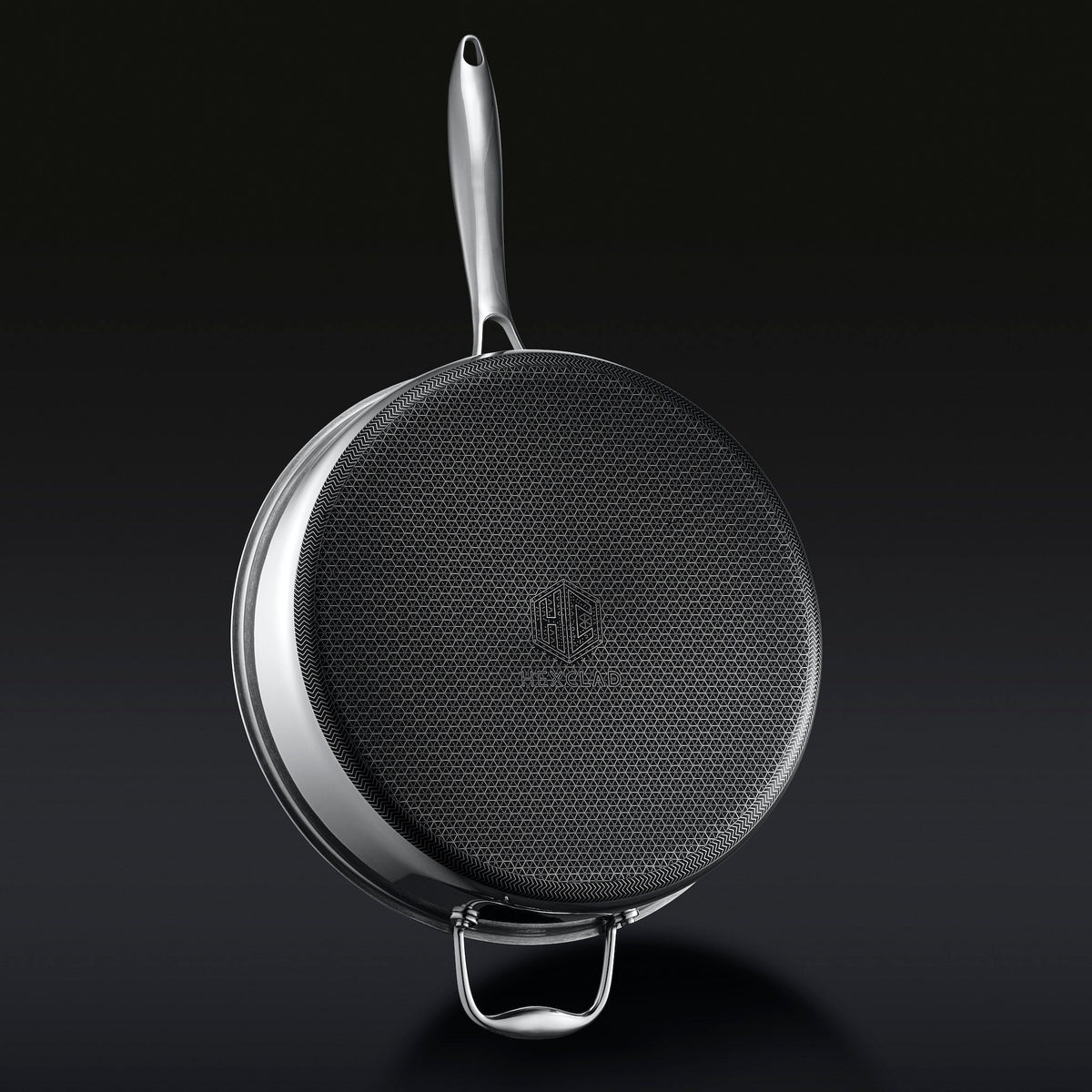 Hybrid Deep Sauté Pan with Lid, 5.5-Qt - Image 2