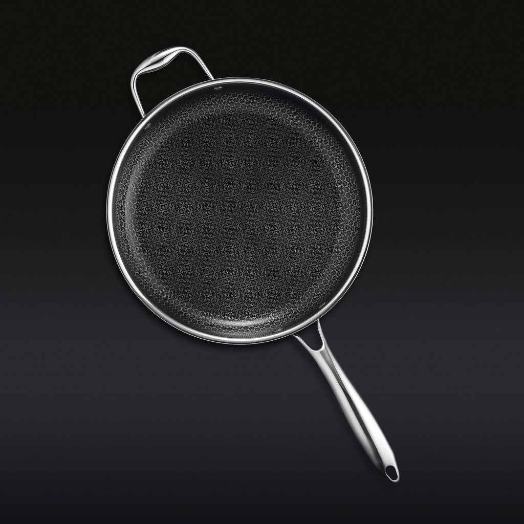 Hybrid Deep Sauté Pan with Lid, 4.5-Qt - Image 3