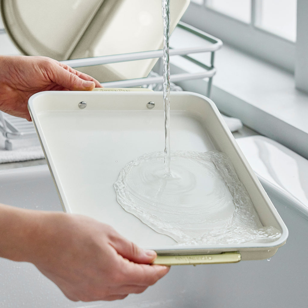 Reserve Bakeware 8-Piece Set | Cream - Image 13