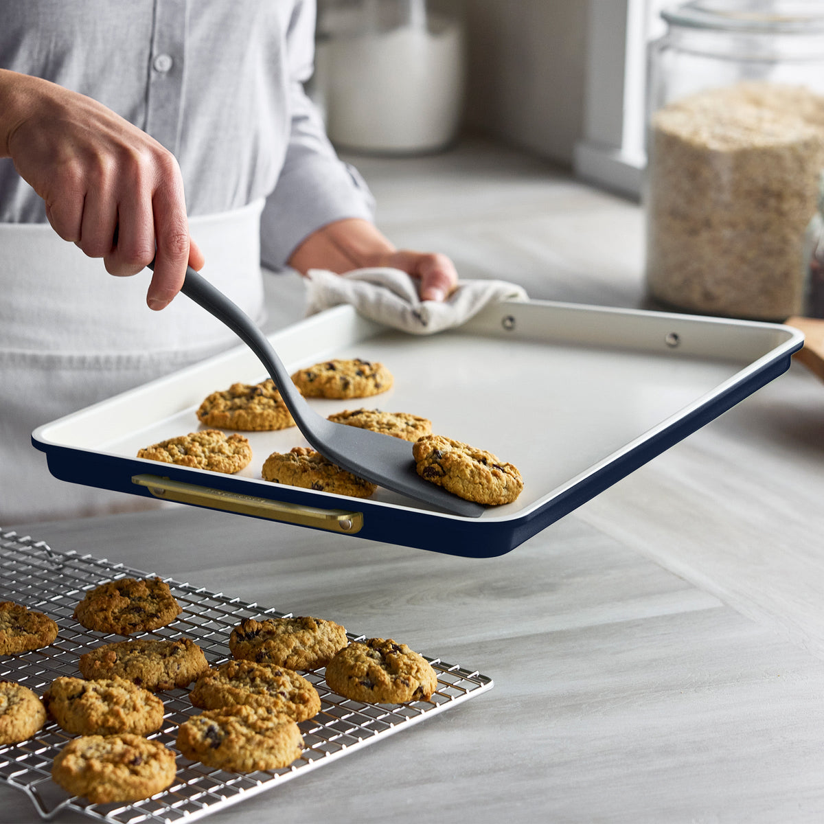 Reserve Bakeware 2-Piece Sheet Pan Set | Twilight - Image 3