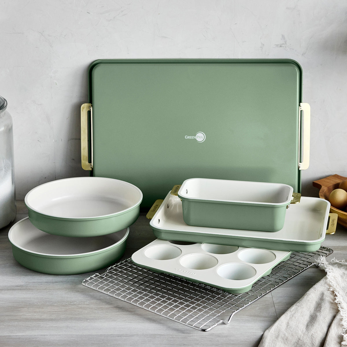 Reserve Pro 18-Piece Cookware & Bakeware Set | Sage - Image 4