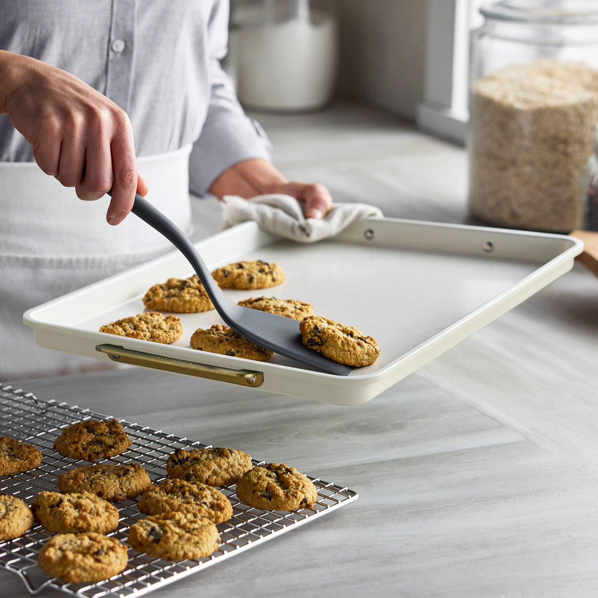 Reserve Bakeware 13" x 18" Half Sheet Pan with Cooling Rack | Cream - Image 3
