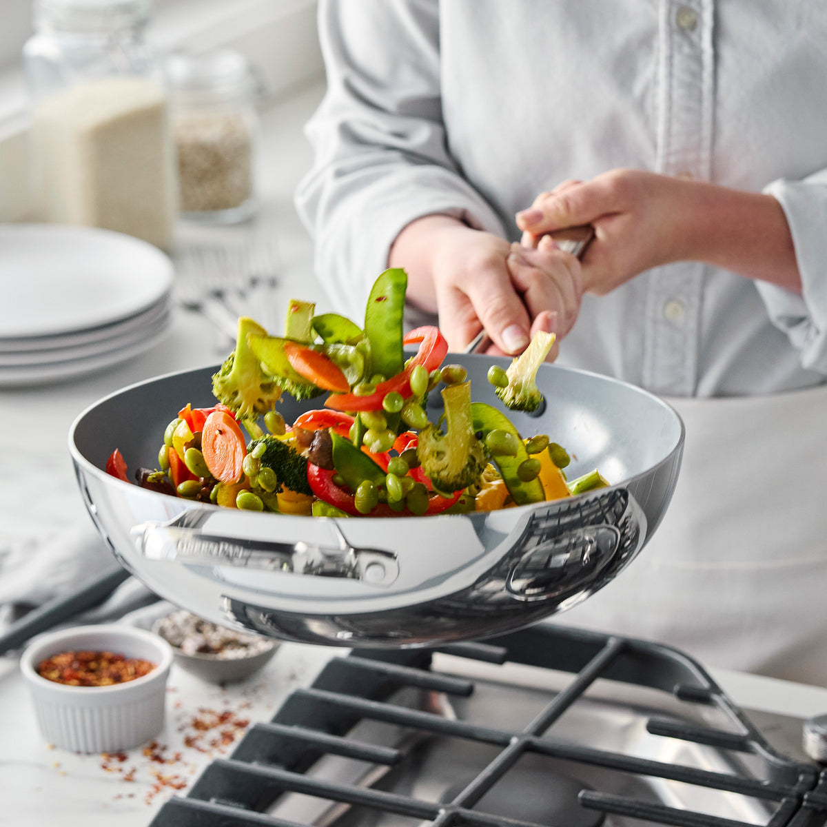Valencia Pro Stainless Steel 12" Wok with Lid - Image 5