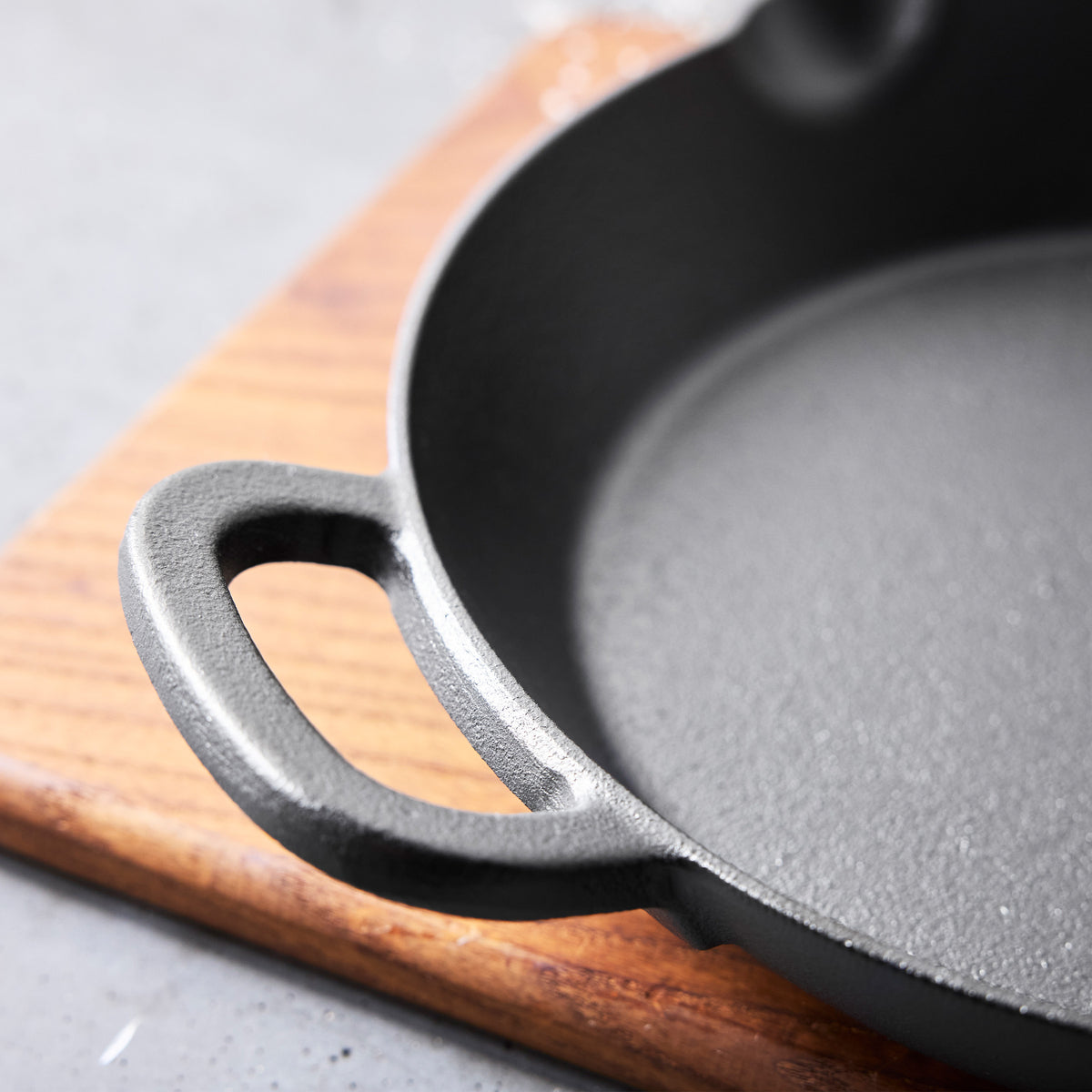 Bobby Flay by GreenPan 8" and 10" Cast Iron Frypan Set - Image 10