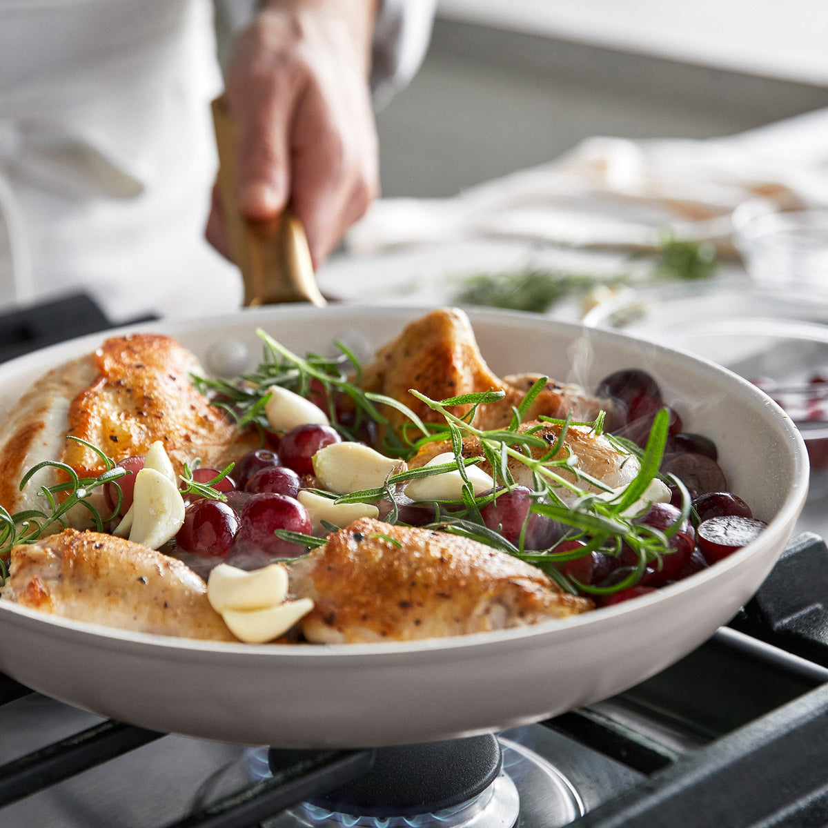 Reserve Pro Ceramic Nonstick 8", 10" and 12" Frypan Set | Oyster - Image 6