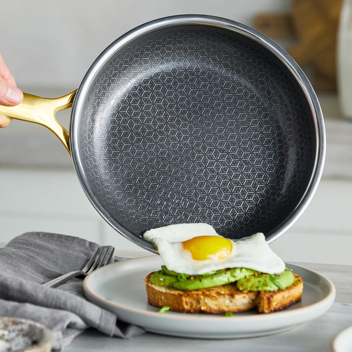 Spectra Gold Thermobond Hybrid Ceramic Nonstick 10" and 12" Frypan Set - Image 4