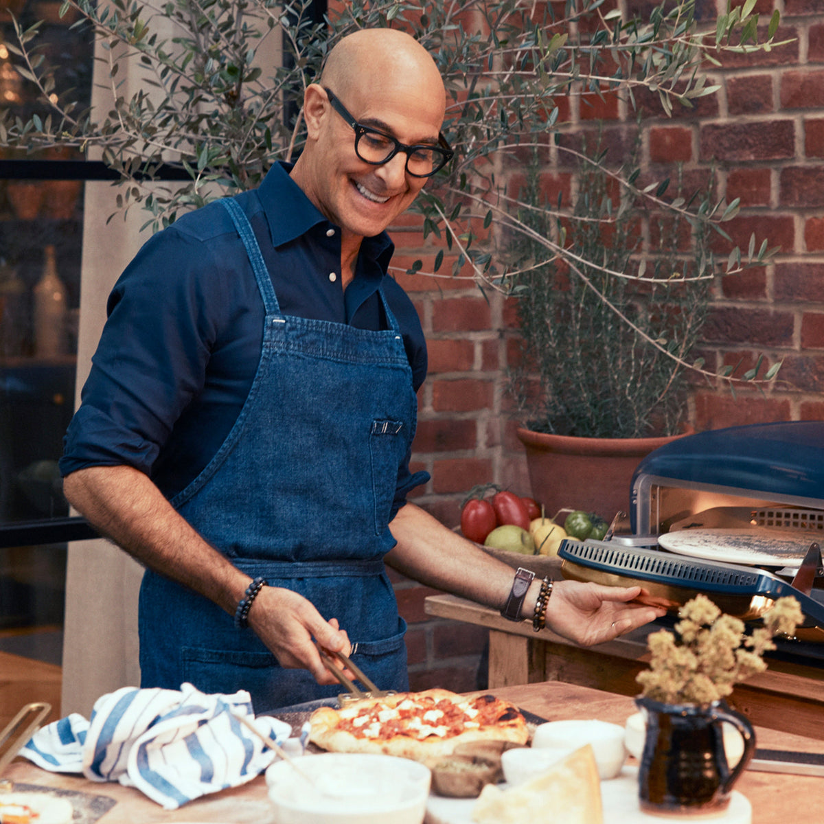Stanley Tucci™ Indoor and Outdoor Pizza Oven | Marino Blue - Image 4