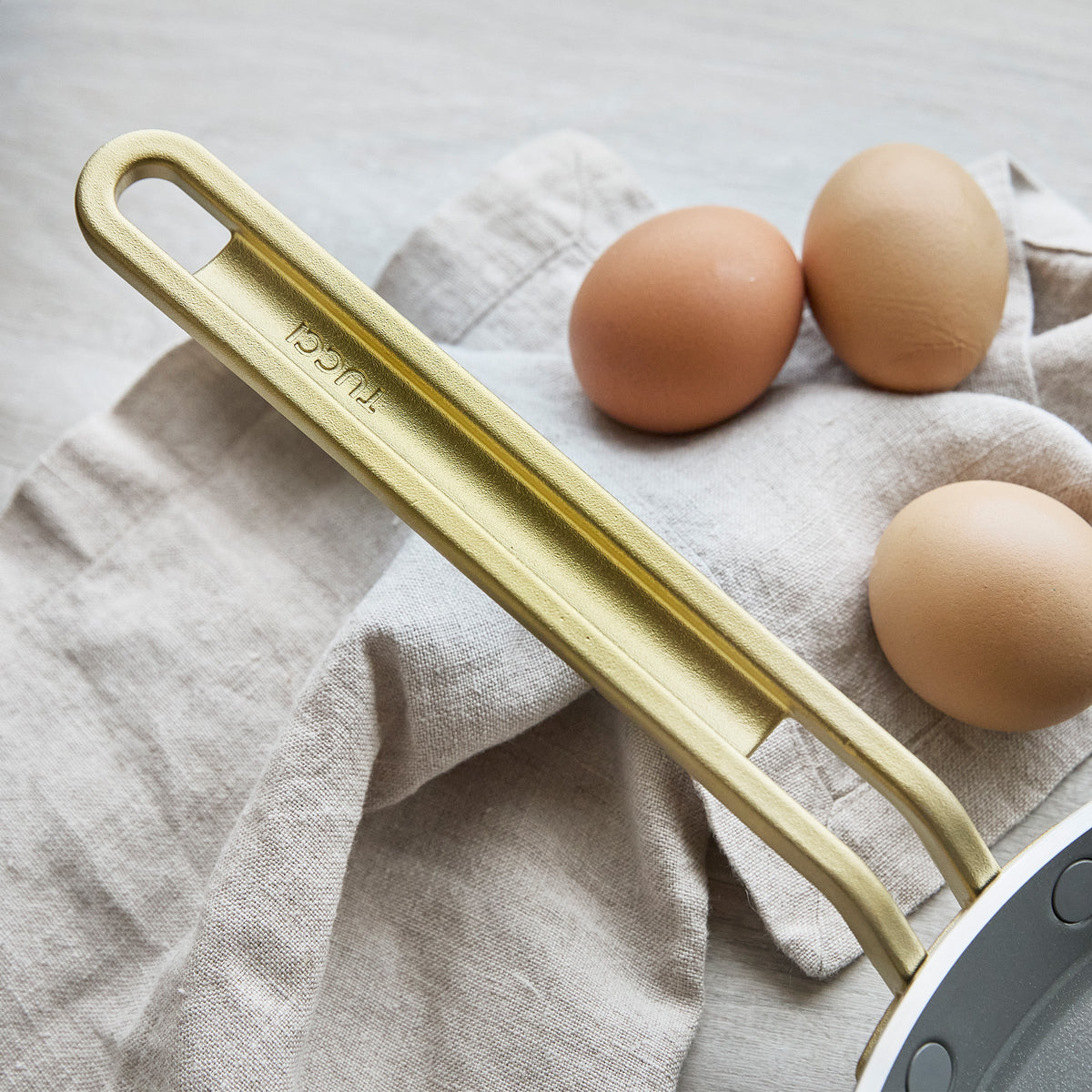 Stanley Tucci™ Ceramic Nonstick 10" Crepe and Omelette Pan | Carrara White - Image 8