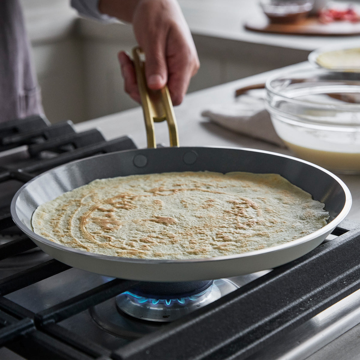 Stanley Tucci™ Ceramic Nonstick 10" Crepe and Omelette Pan | Carrara White - Image 10