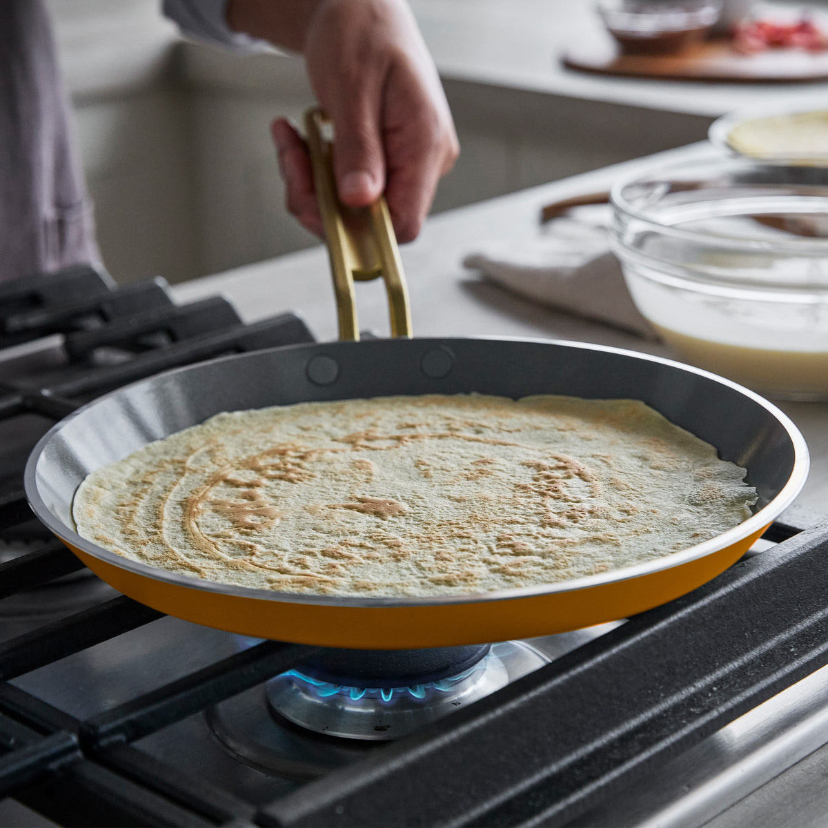 Stanley Tucci™ Ceramic Nonstick 10" Crepe and Omelette Pan | Roma Gold - Image 10