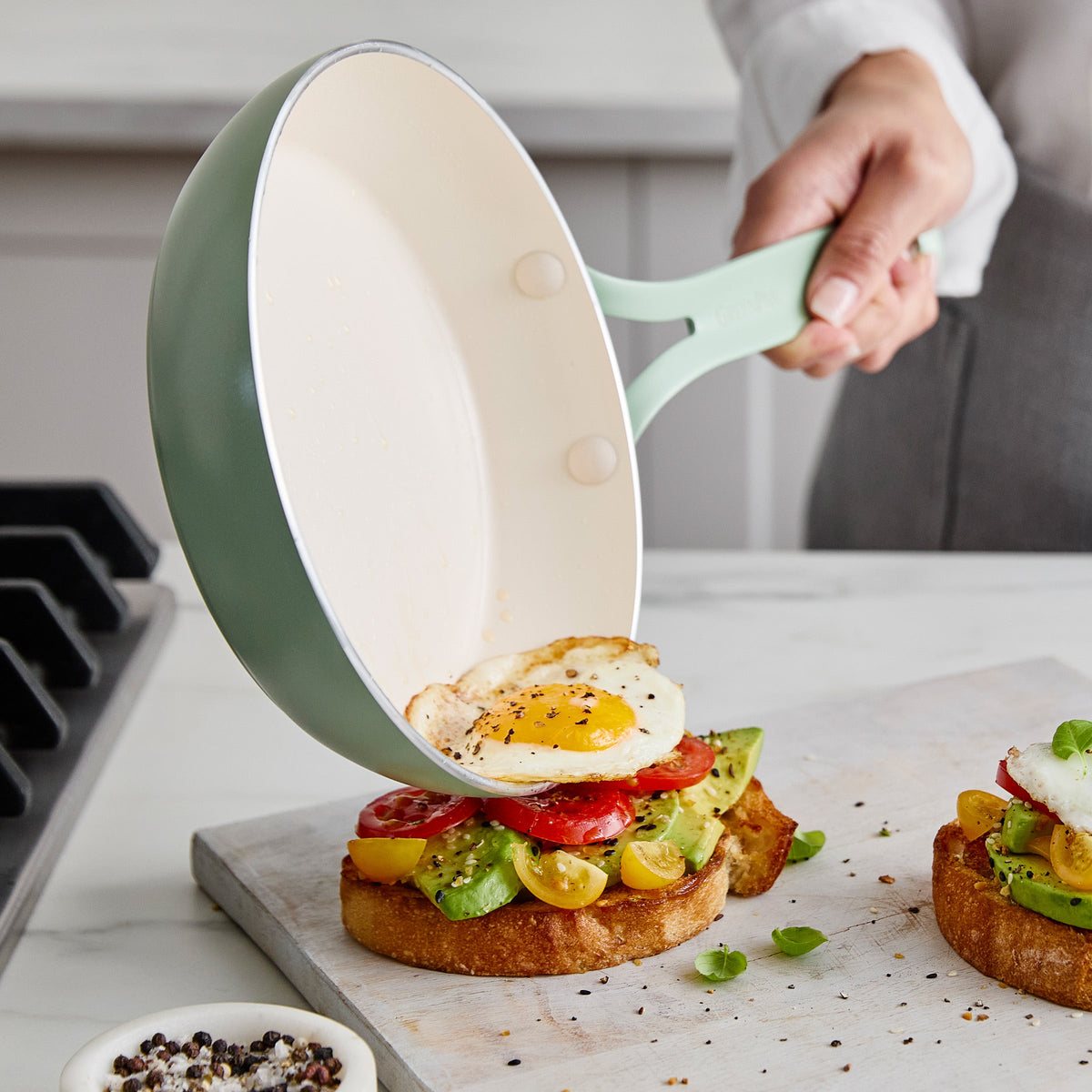 Nova Gallery Ceramic Nonstick 8" and 10" Frypan Set | Pistachio - Image 3